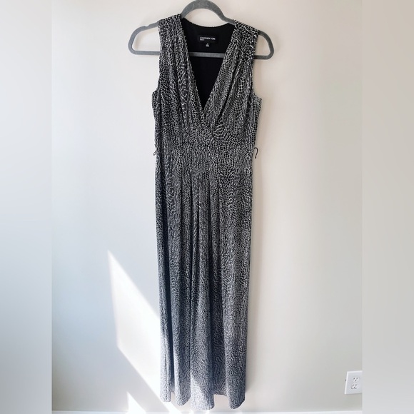Jones New York Sleeveless Maxi Dress Size 4 Surplice V-Neck Line Smock Sleeve - Picture 1 of 10